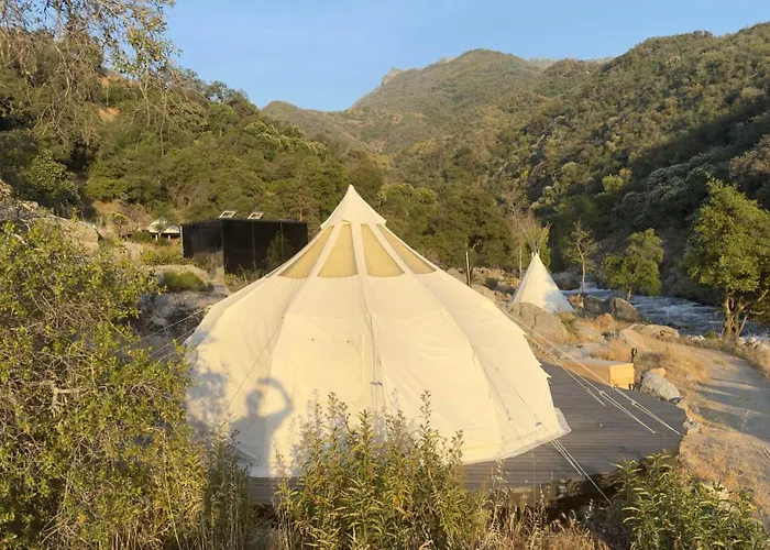 Paradise Ranch Inn - Liberated Tent